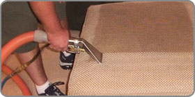 cleaning-furniture
